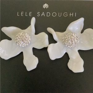 LELE Sadoughi white /ivory crystal flower large stud earrings